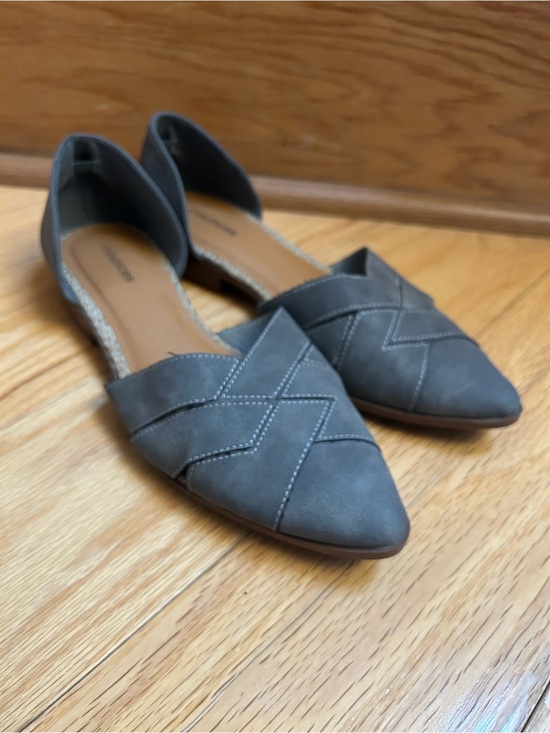 Maurices Shoes - Maurices Gray Pointed D'Orsay Flats with Zigzag Stitching